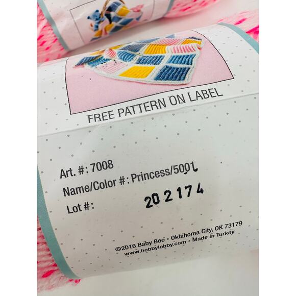 3 Baby Bee Sweet Delight Wrap Baby Yarn Pink White PRINCESS Crochet Lovey - Picture 4 of 6